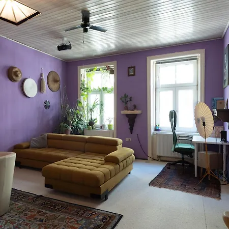 Cosy & Convenient Viennese Charm Apartment Vienna