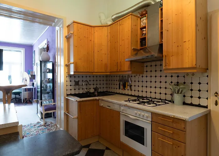 Cosy & Convenient Viennese Charm Apartment