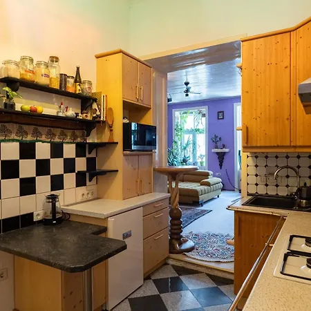 Апартаменты Cosy & Convenient Viennese Charm *